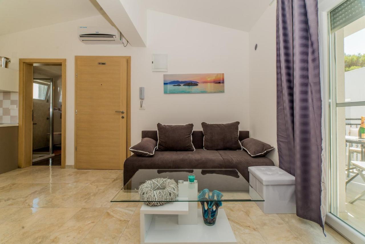Apartments Djian Vir Εξωτερικό φωτογραφία